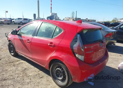 2015 Toyota Prius C Two из США, поврежденный, VIN JTDKDTB32F1576293